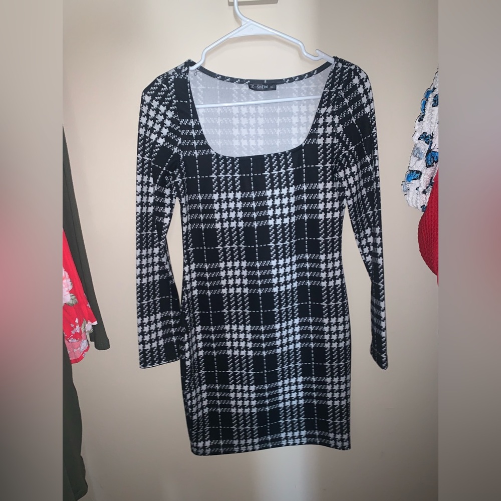 Black and white dress